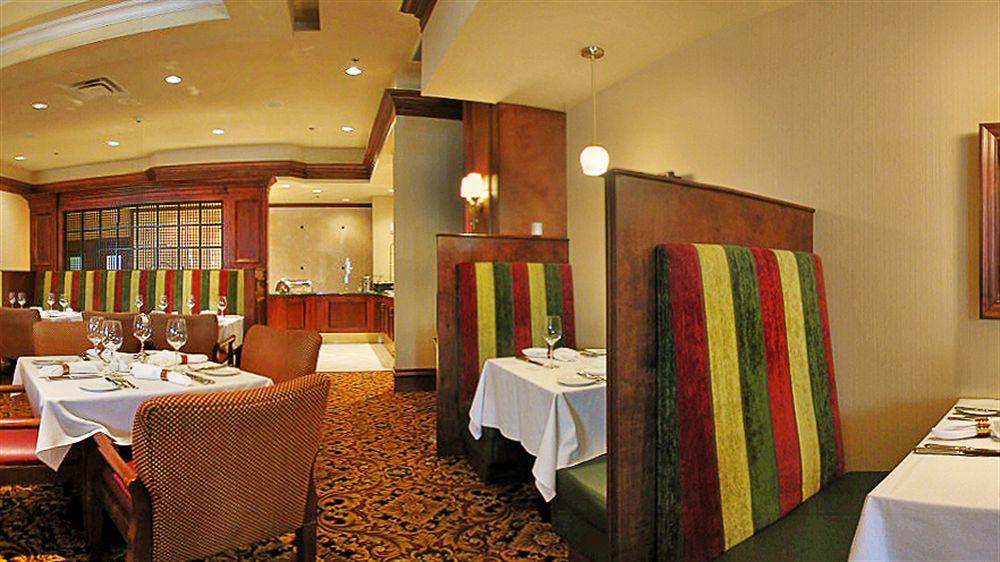 Victoria Marriott Inner Harbour Экстерьер фото