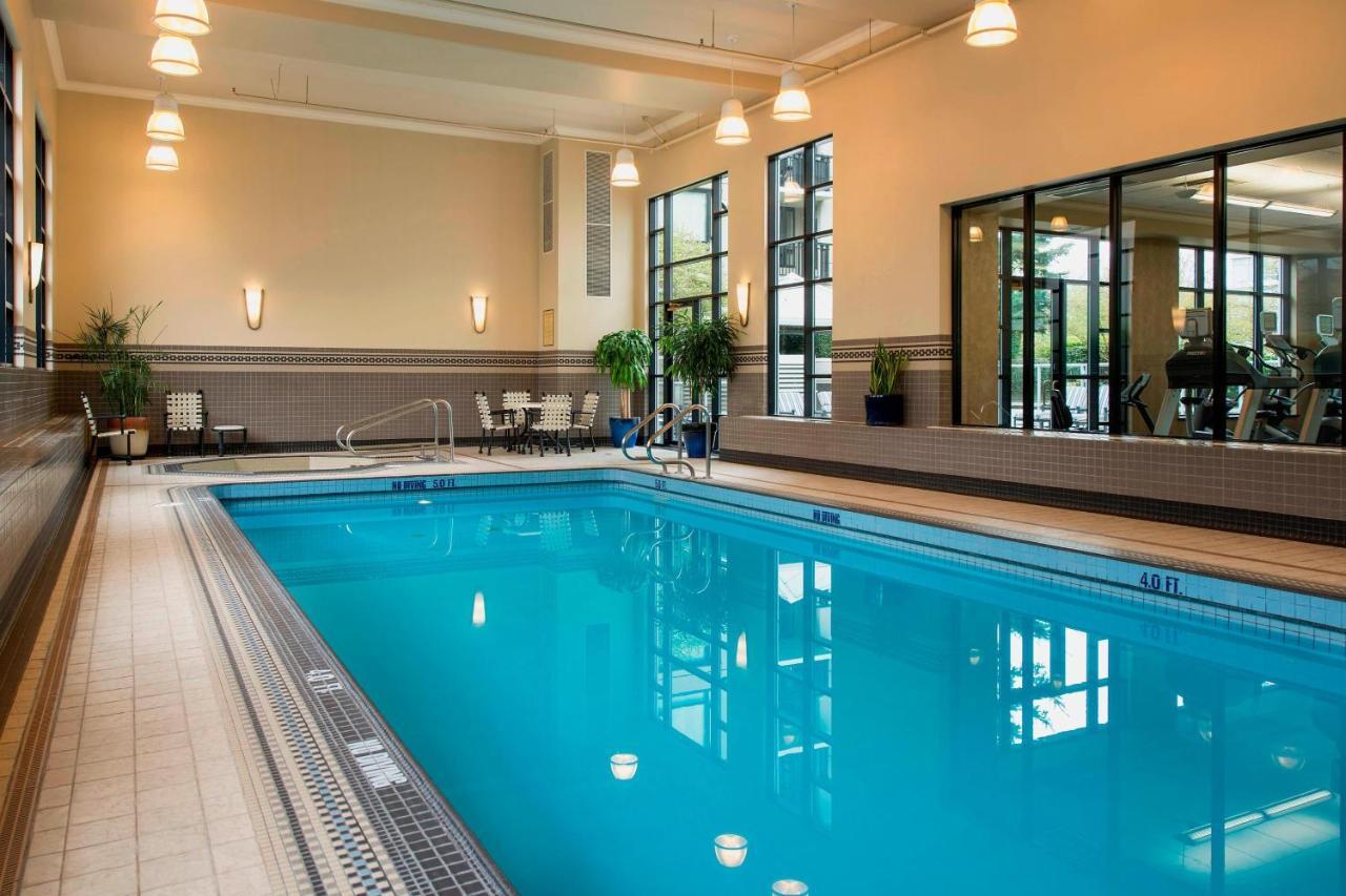 Victoria Marriott Inner Harbour Экстерьер фото