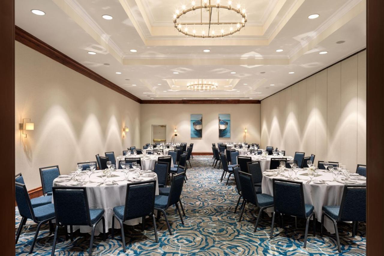 Victoria Marriott Inner Harbour Экстерьер фото