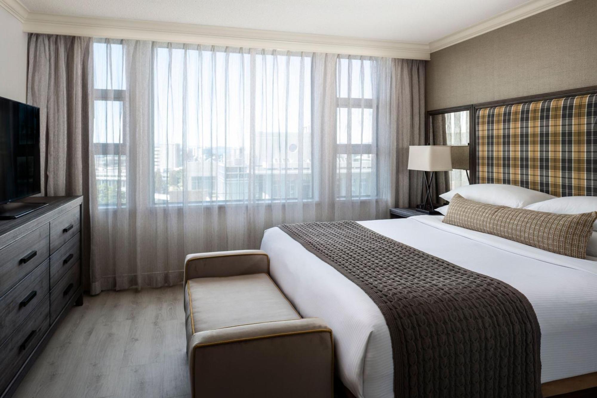 Victoria Marriott Inner Harbour Экстерьер фото