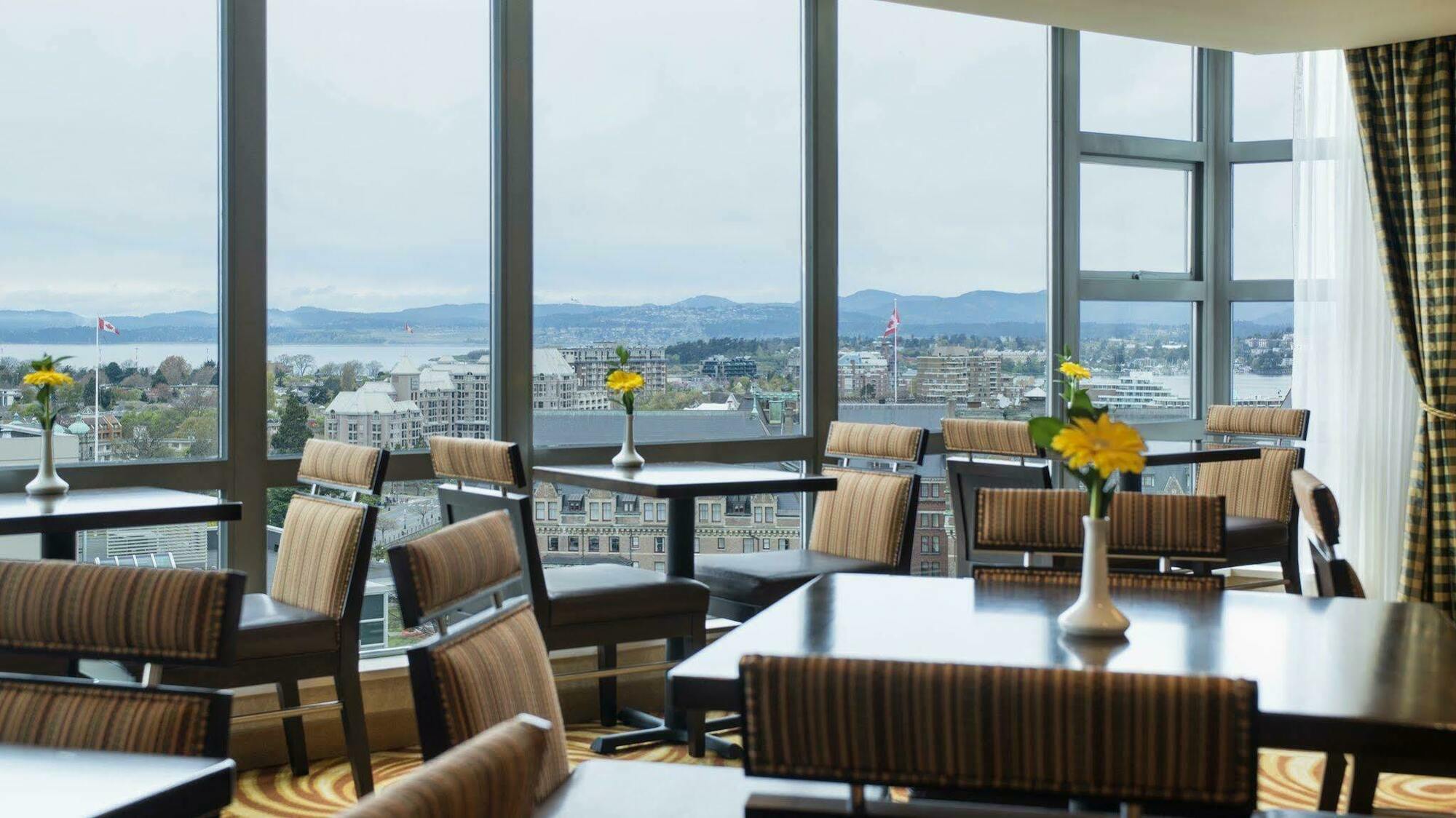 Victoria Marriott Inner Harbour Экстерьер фото